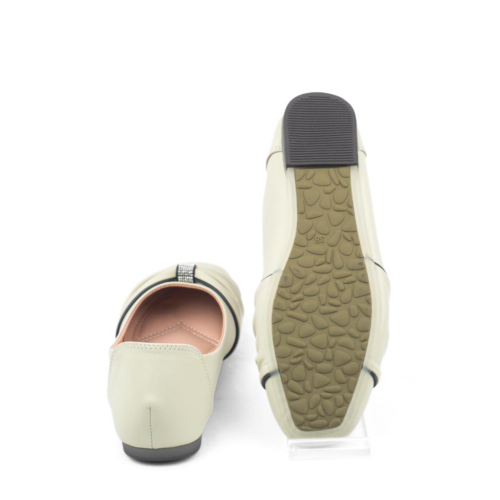 Ethel Pumpy Flat Shoe- Paste