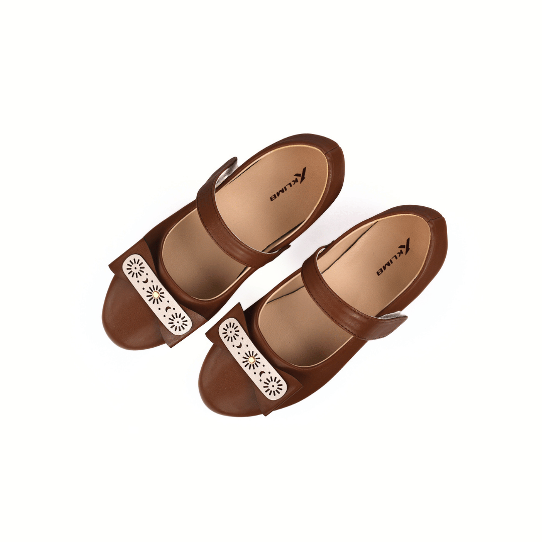 Odessa Girls Pump Shoes - Brown