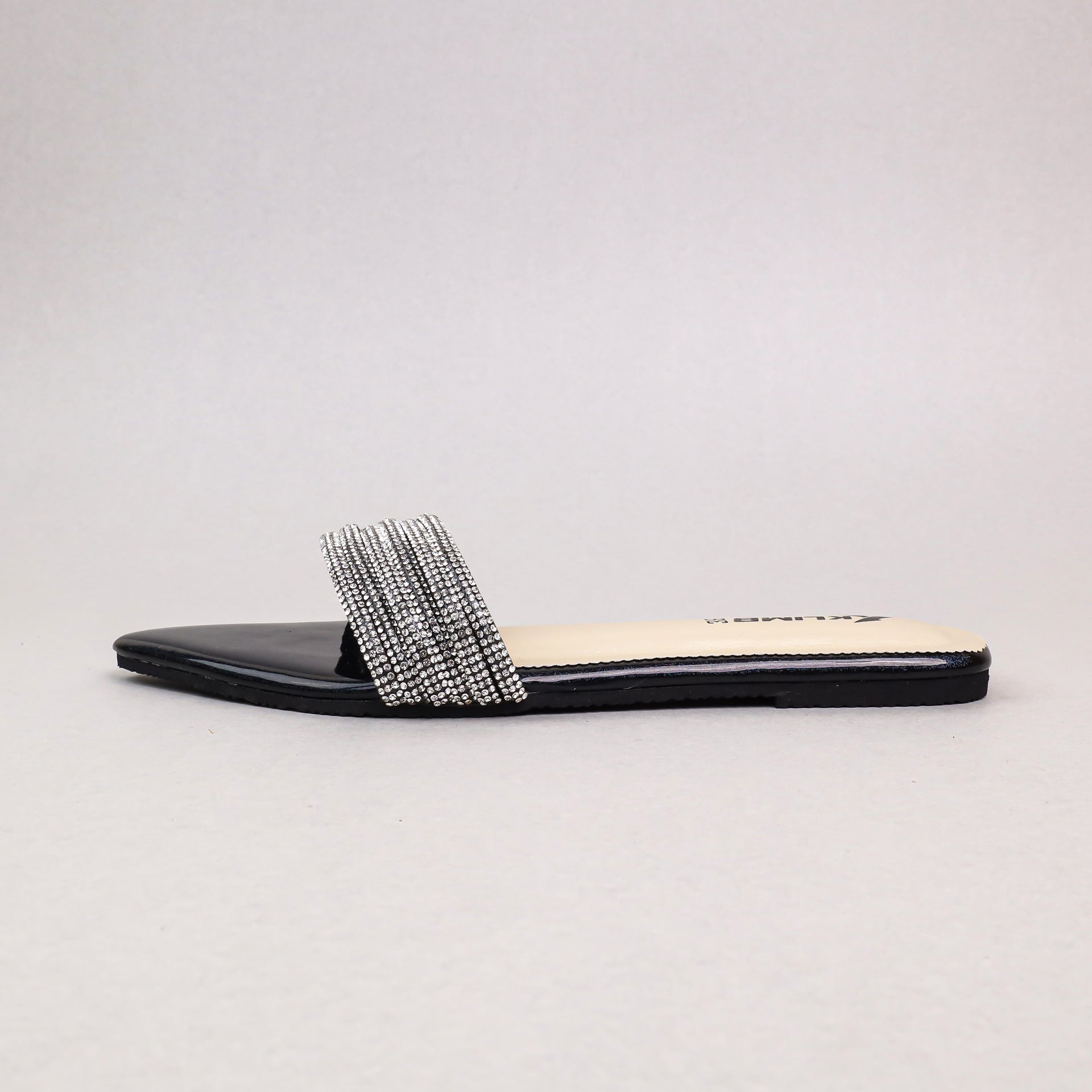 Elina Ladies Flat Sandal - Black