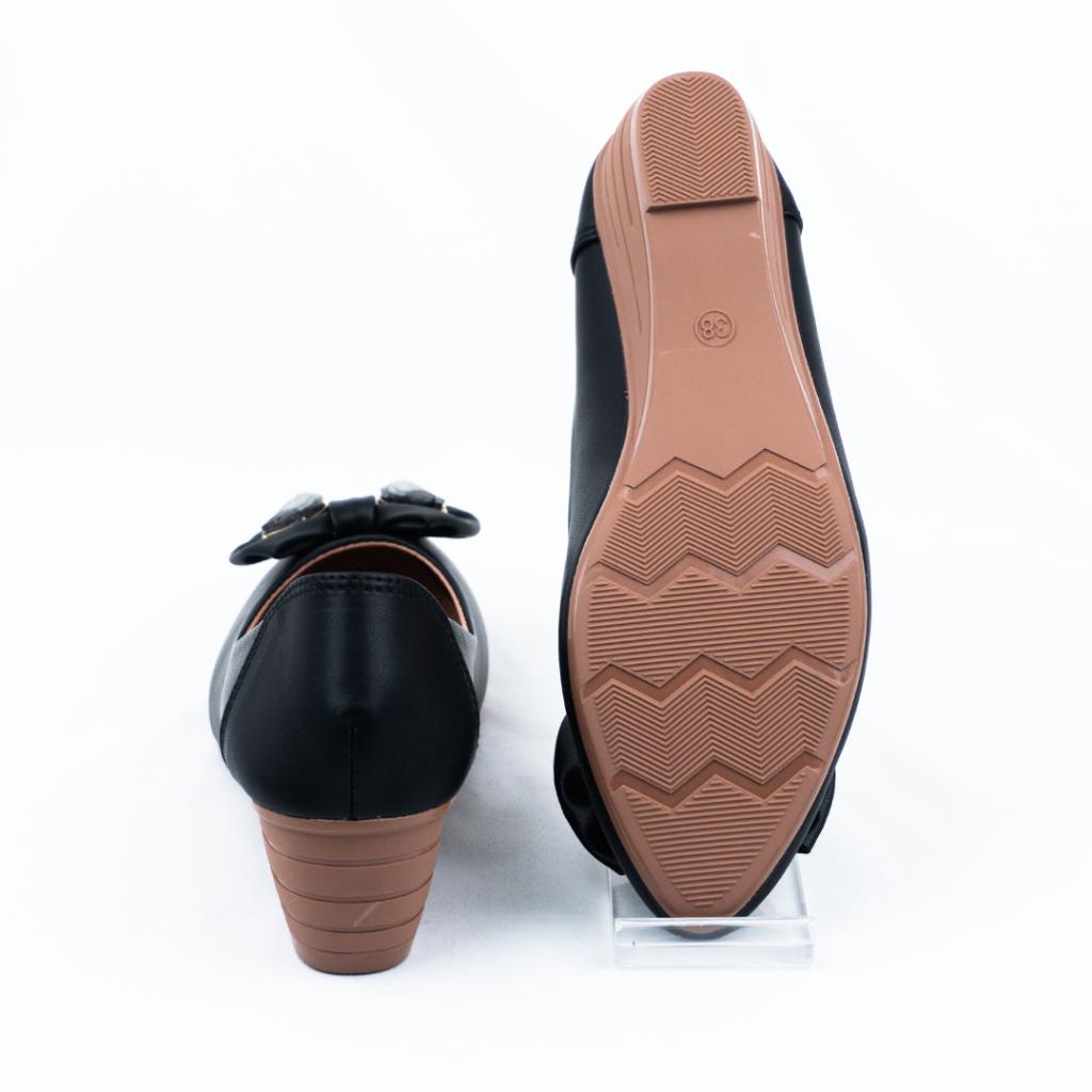 Grace Pumpy Mid Heel- Black