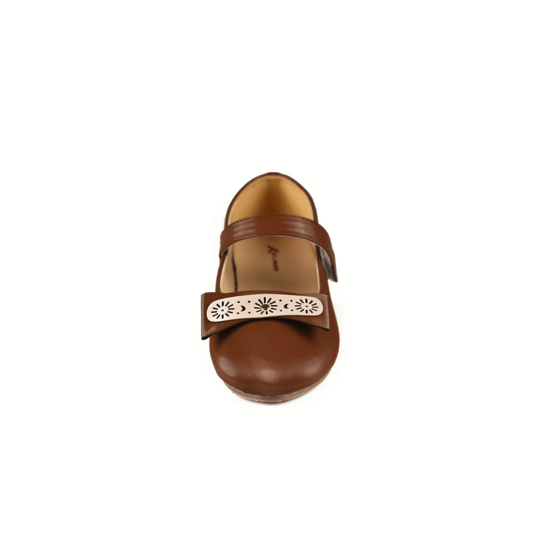 Odessa Girls Pump Shoes - Brown