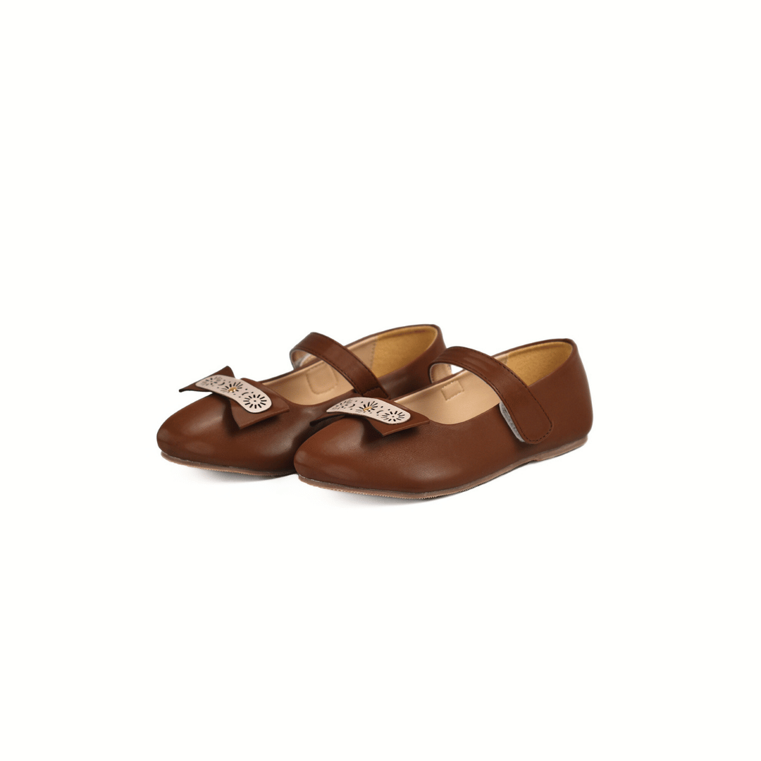Odessa Girls Pump Shoes - Brown