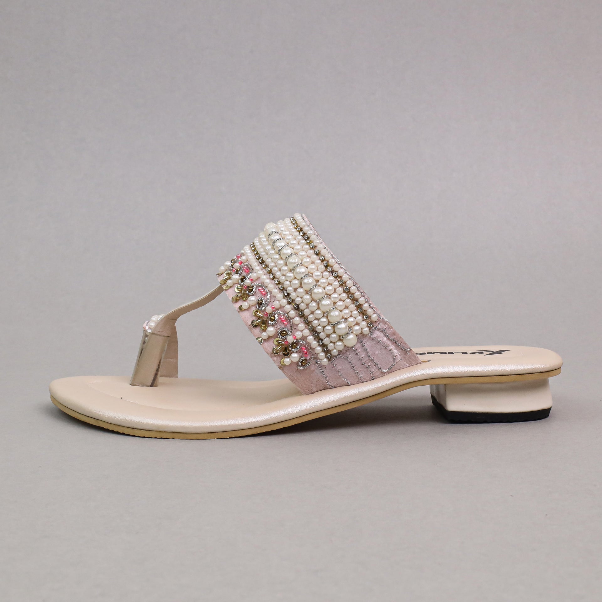 Trendy Low Mid Heel Sandal