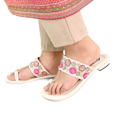 Flora Low Mid Heel Sandal