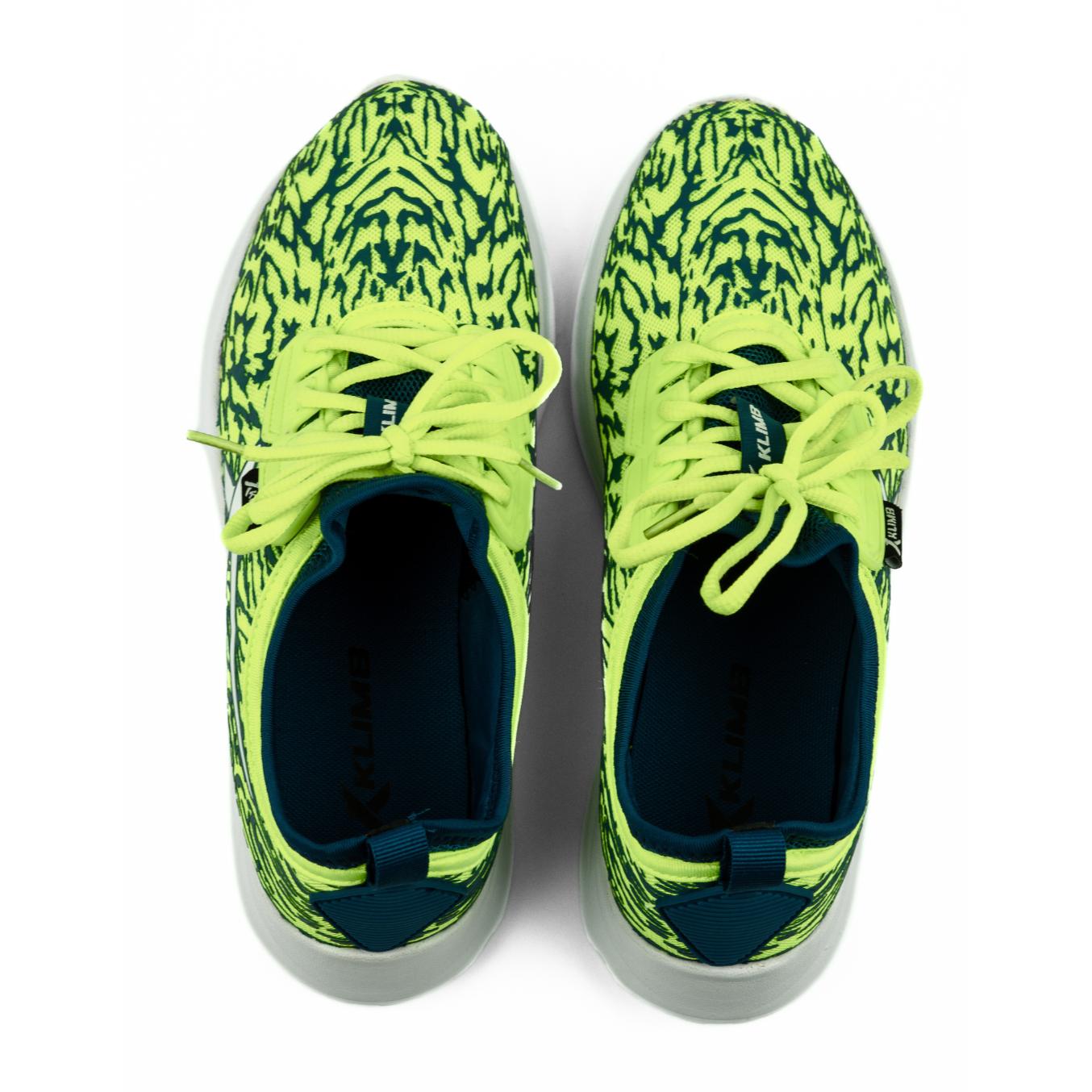 Avenger Men Sports Shoes - Neon Green