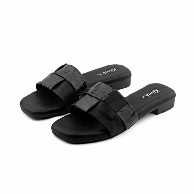 Raya Ladies Flat Sandal- Black