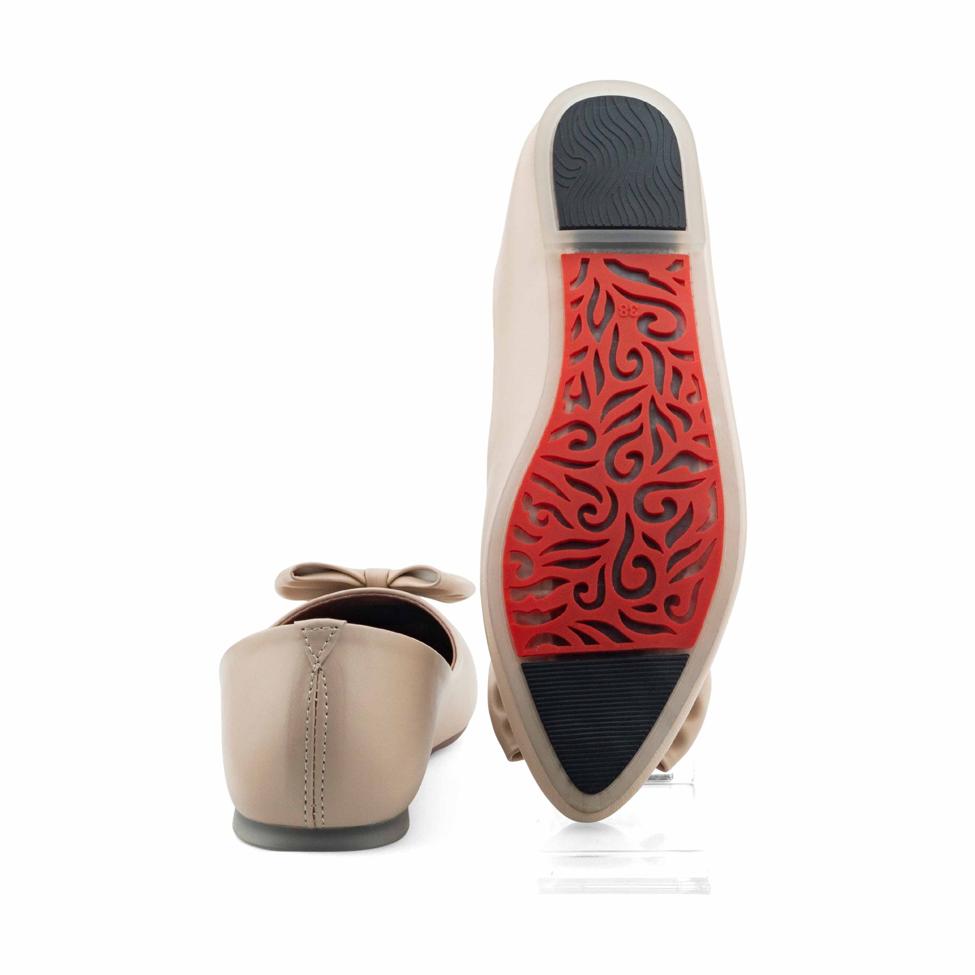 Onyx  Pumpy Flat Shoe- cream