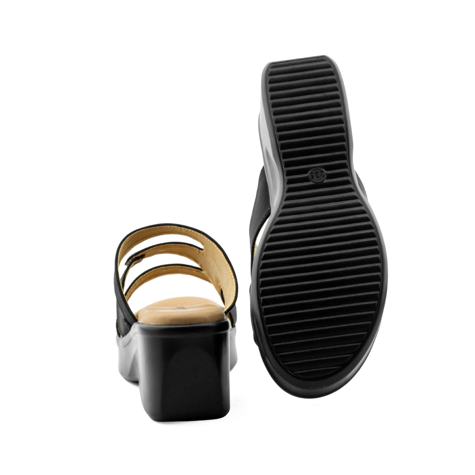 Quest Ladies Mid Heel-Black